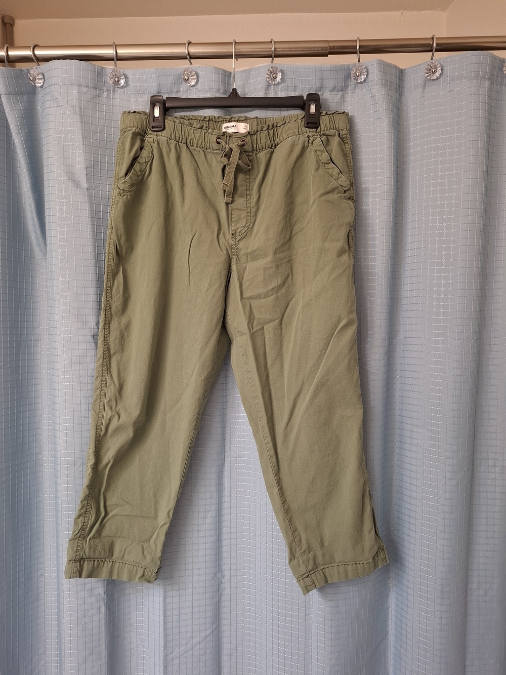 Sonoma Olive Drawstring Cropped Pants